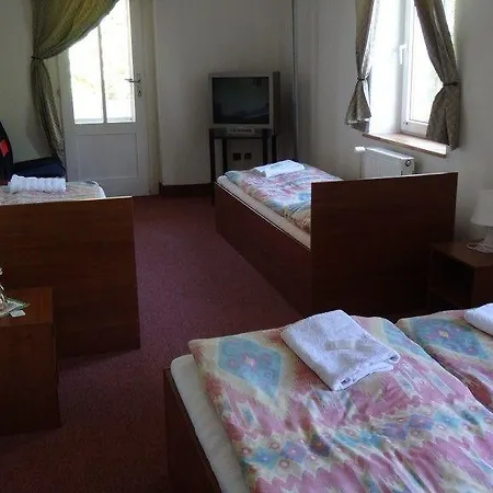 Bellevue Szálloda 3*